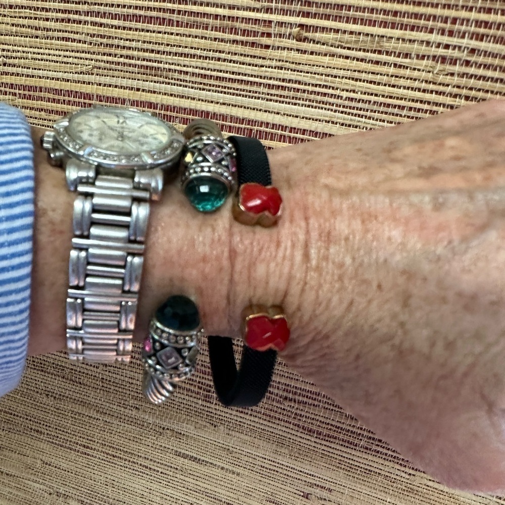 Elegant Black Bracelet with teddy bears on end. Bracelet only.